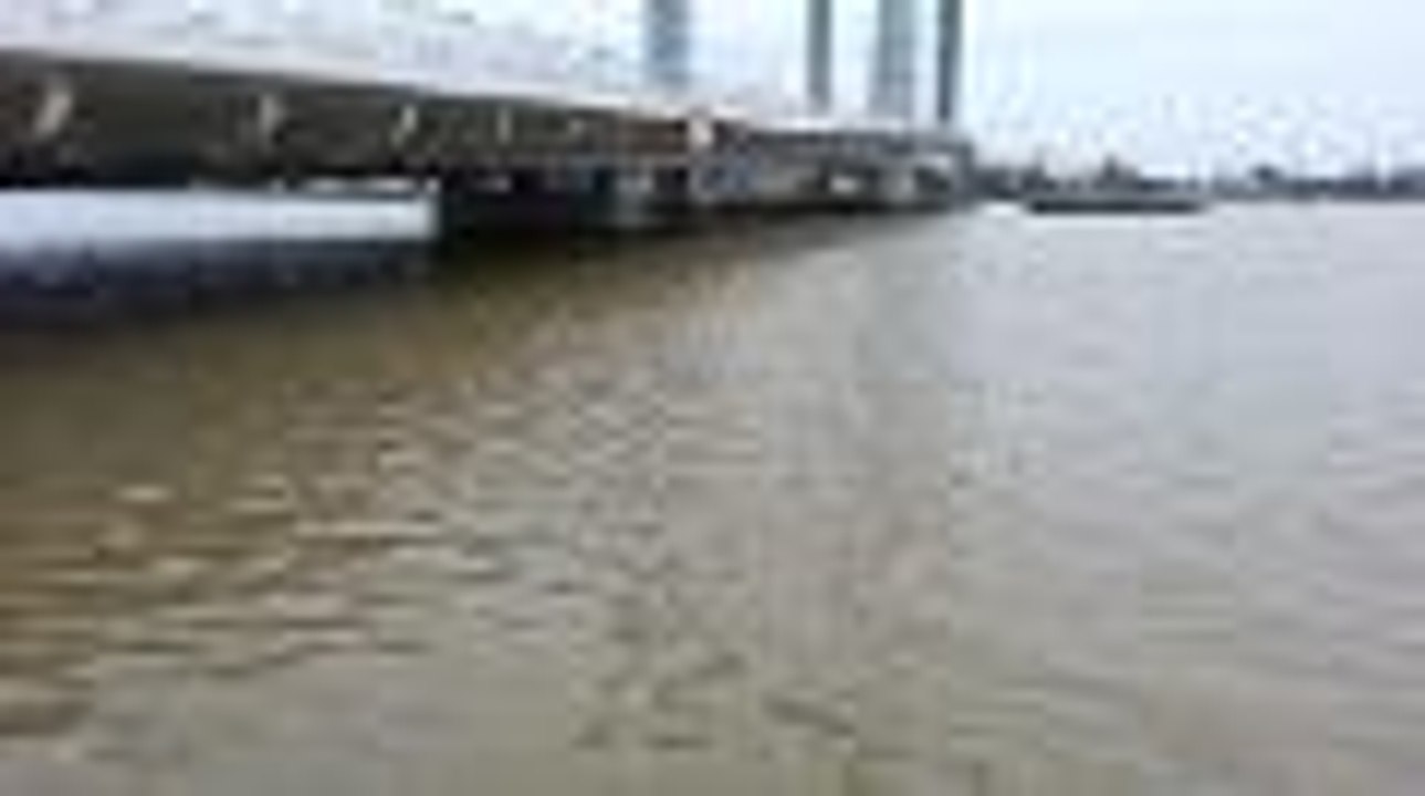 Le niveau de la Garonne toujours haut à Bordeaux