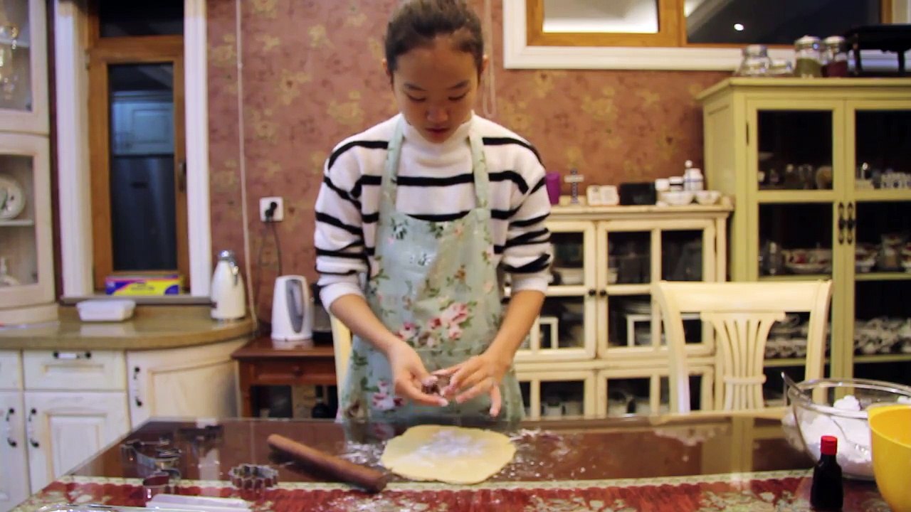 Sugar Cookies with Royal Icing!