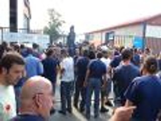 Débrayage des salariés de la construction navale de Bordeaux