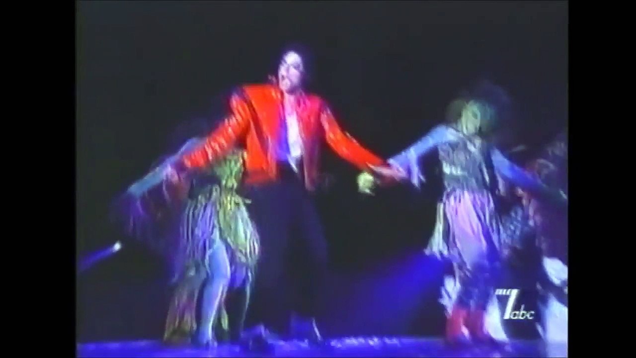 Michael Jackson - Thriller Live in Bucharest - Romania 1996 HD