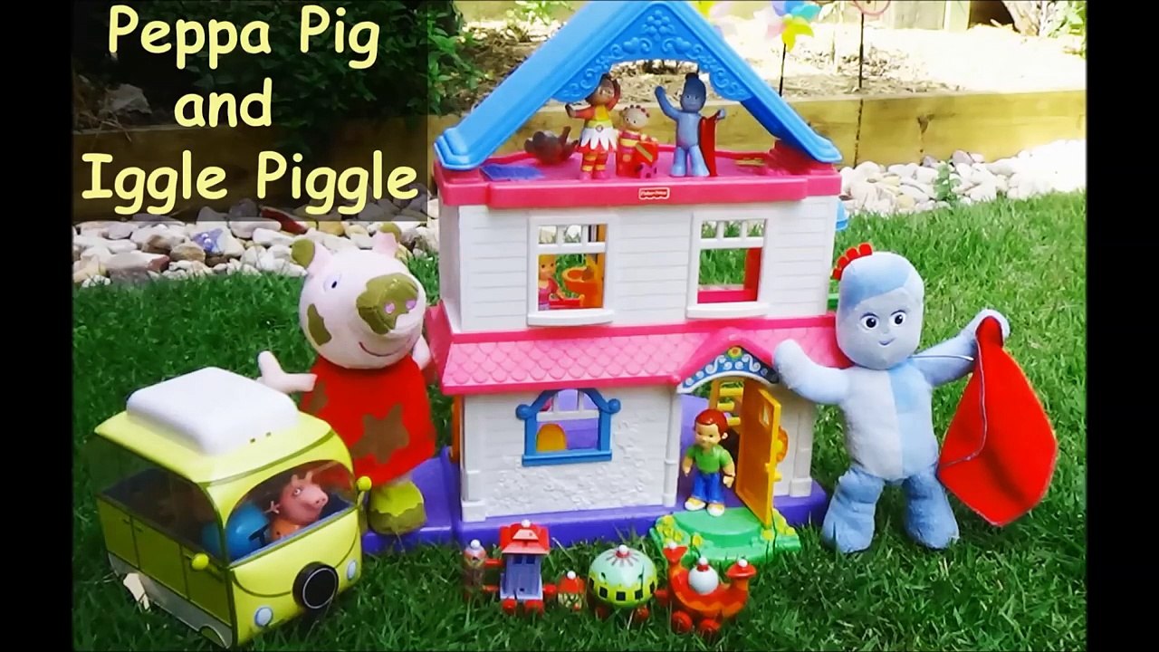 Pegga Pig and Iggle Piggle Race in the night garden
