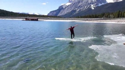 Sauter sur un îlot de glace !