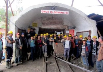 Aylardır Ücretlerini Alamayan 75 Madenci İş Bıraktı