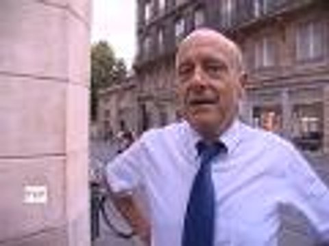 Cumul des mandats au PS : la panique générale selon Juppé