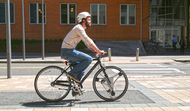 VÍDEO: El dispositivo que convertirá tu bici normal en una eléctrica