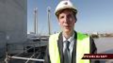 L'installation de la travée centrale du pont Chaban-Delmas