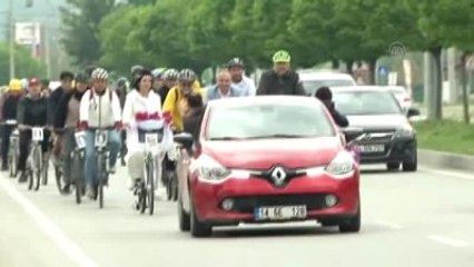 Mutluluk İçin Pedal Çevirdiler