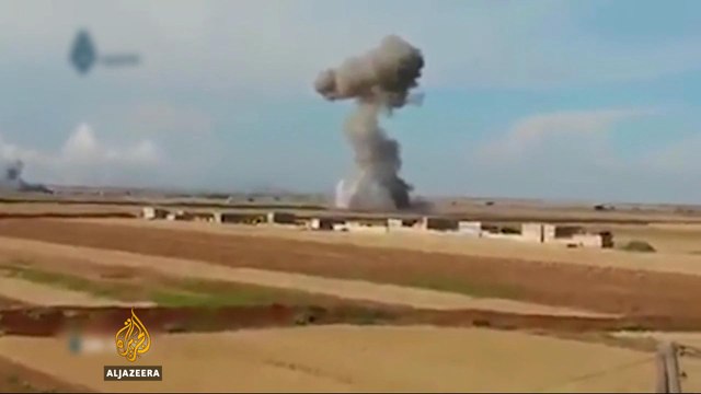 Syria civil war: ISIL makes gains near the Turkish border