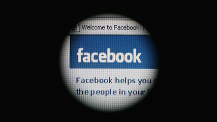 Facebook's liberal bias: the truth about your newsfeed - Listening Post