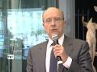 Alain Juppé explique le choix du candidat aux législatives