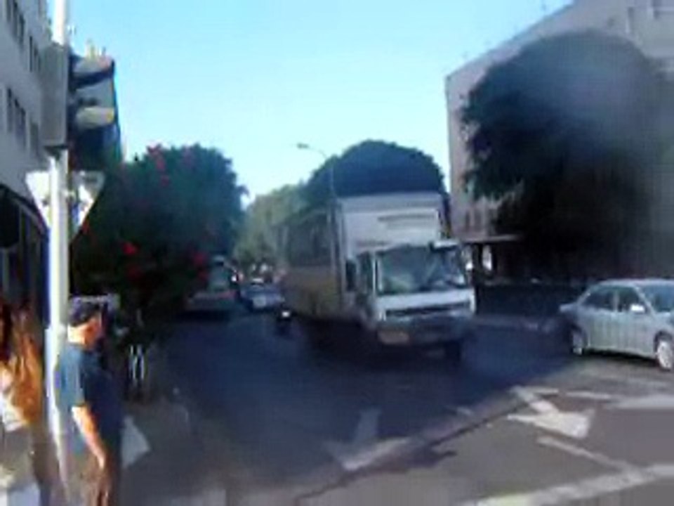 אגד מפרקתית ישנה  22 10 07