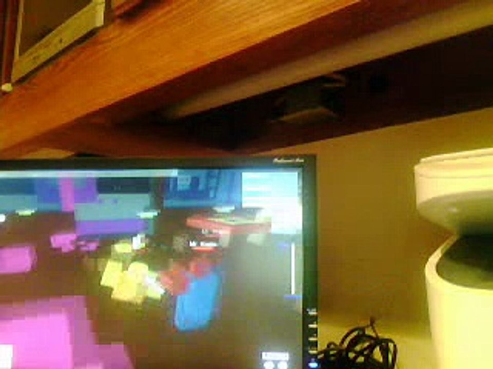 isaiahfelixchan's webcam recorded Video - November 29, 2009, 05:22 PM