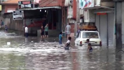Adana'da Aşırı Yağış Su Baskınına Yol Açtı- Ek