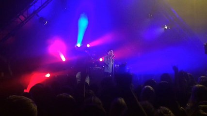 Graspop Baflo: Ronnie Flex treedt op - RTV Noord