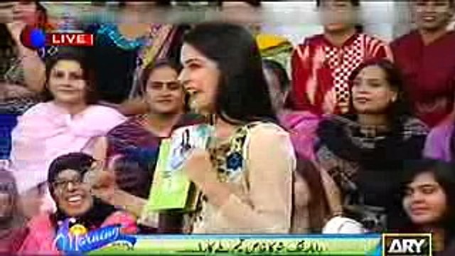 Amir Liaquat Tharki with Sanam Baloch in LIVE Show