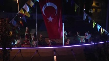 İstanbul'un Fethinin 563. Yıl Dönümünde Caddede Gemi Yürüttüler