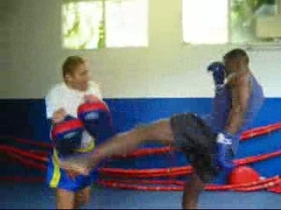 Fight-Remy Bonjasky Training