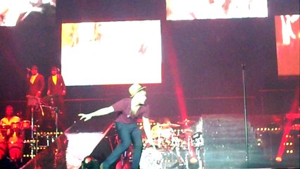 Olly Murs - Must Be Love / 24 Feb 2012 / Metro Radio Arena