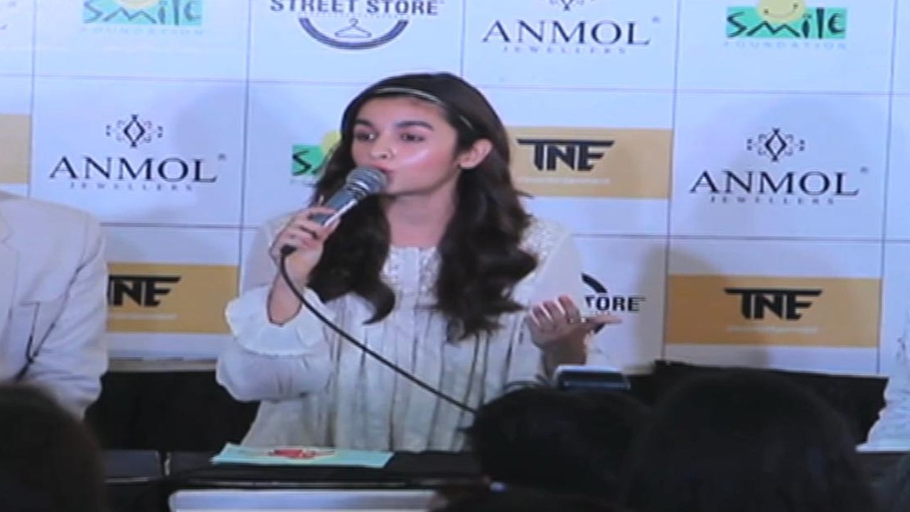 Alia Bhatt Confirms 'UDTA PUNJAB' NOT BANNED