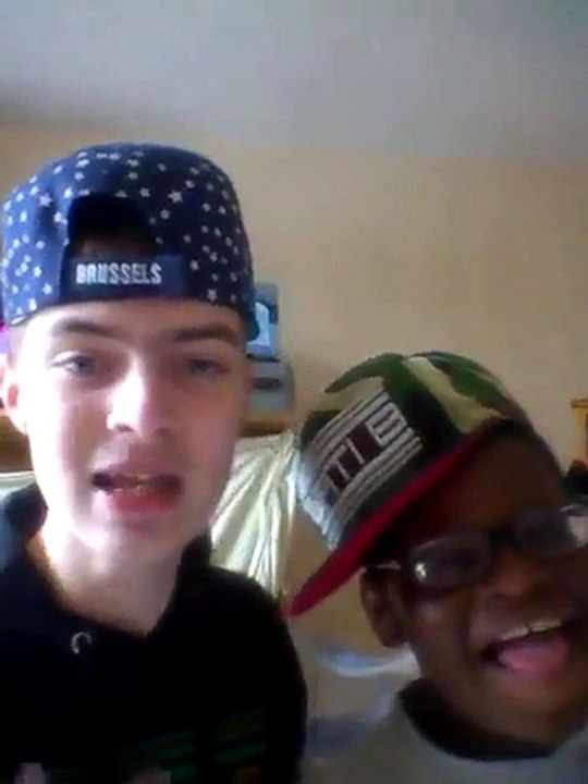 Ils font une chanson hommage pour la fête des mères, elles auraient préféré un collier de nouilles