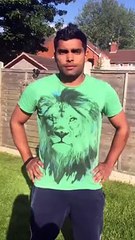 Umar akmal ki prime minister nawaz shareef ki sehatyabi k liye dua ki apeal