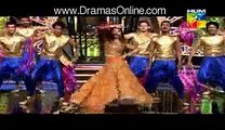 Very Cheap Dance Of Sohai Ali Abro In Hum Tv Awards