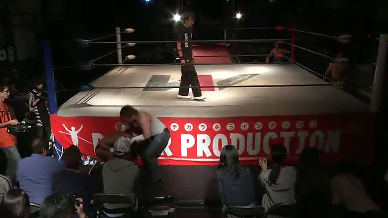 05.15.2016 KAI, Kaz Hayashi & Minoru Tanaka vs. TRIGGER (W1)
