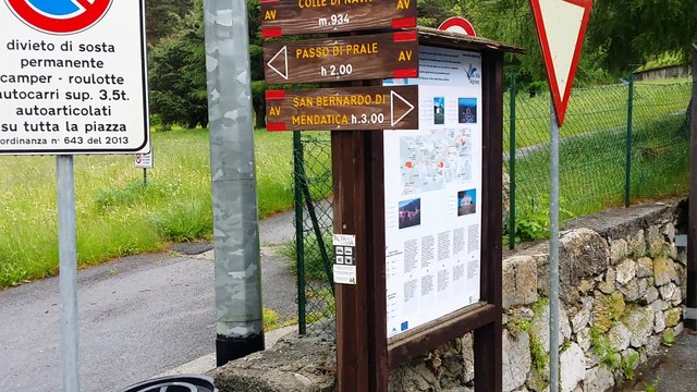 Colle di Nava, Pornassio (Imperia), i forti ottocenteschi da Hotel Lucciola