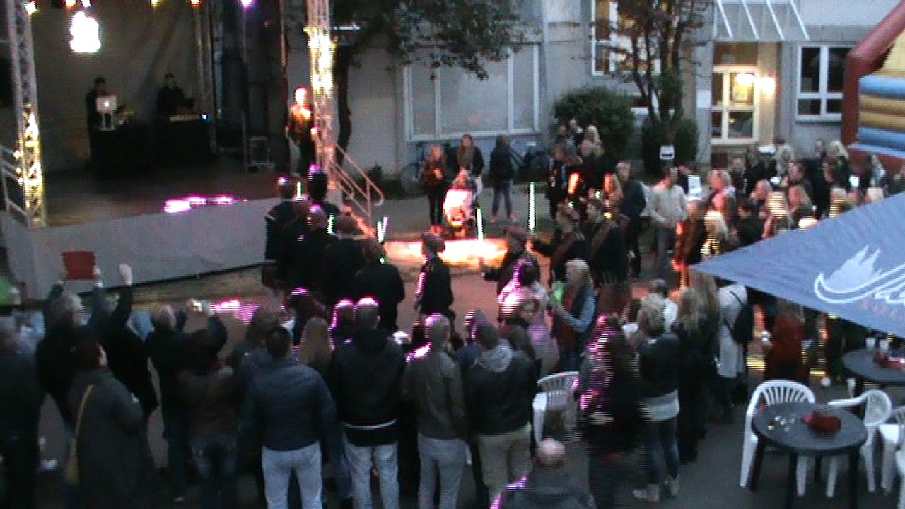 Pfingstfest 2016 - Clown-Dancers-Jungs