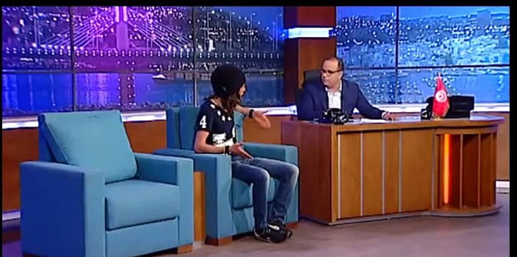 كافون يهين واحد من جمهور لاباس ويقلو من صباح لليل قاعد على كسكروت....