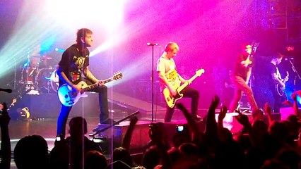 [HD] A Day To Remember Live - Have Faith in Me - 04.09.10