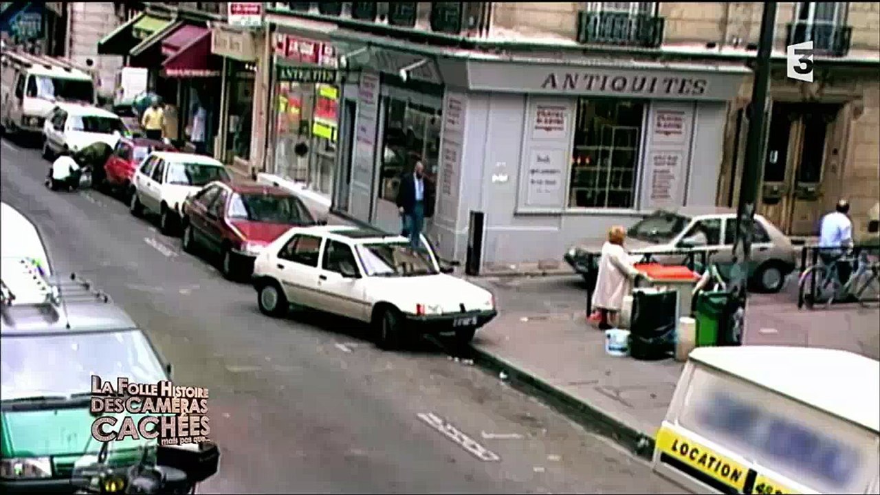 Jackie Sardou-cut