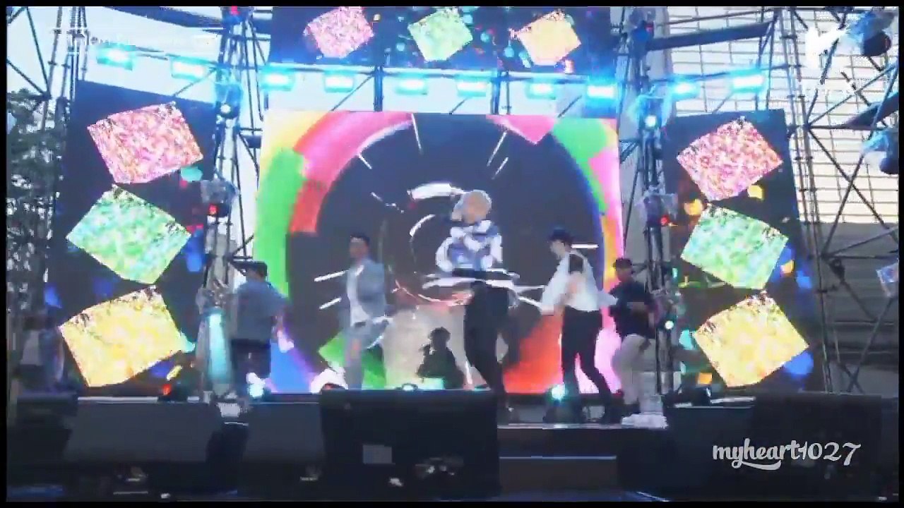 160530 XIA JUNSU - Incredible
