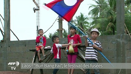 Festival des fusées au Laos