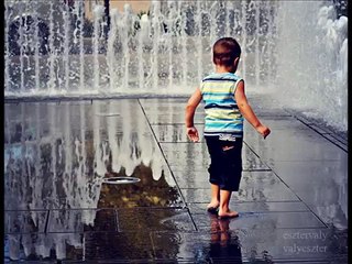 Melankolike dhe e zhgenjyer nga jeta