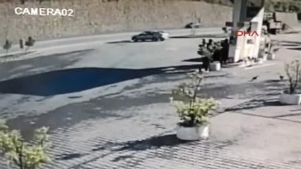 Zonguldak'ta İki Otomobil Çarpıştı: 4 Yaralı