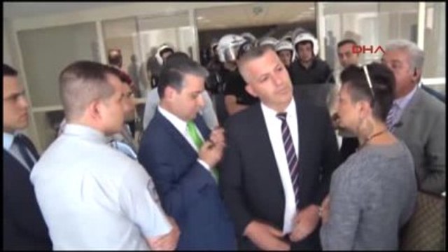 Şişli Belediyesi ile Şişli Meslek Yüksekokulu Arasında Bina Krizi...