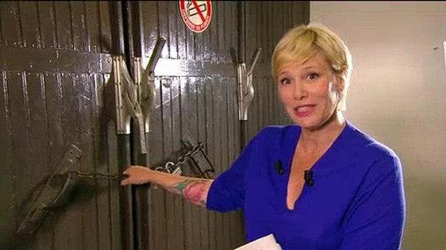 Dégât des eaux sur le plateau du Grand Journal - L'émission occupe le plateau du Canal Football Club