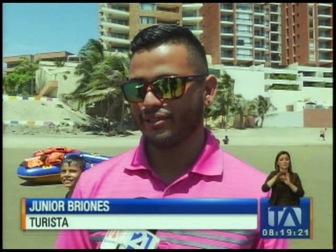 Manabitas preocupados por baja afluencia de turistas en el feriado