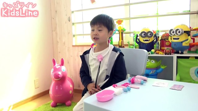 Hello Kitty Playing Doctor Set Toy Playing House キティちゃん お医者さんごっこ セット おもちゃ おままごと