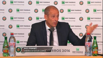 Roland-Garros - Forget : "Un toit pour Roland-Garros !"