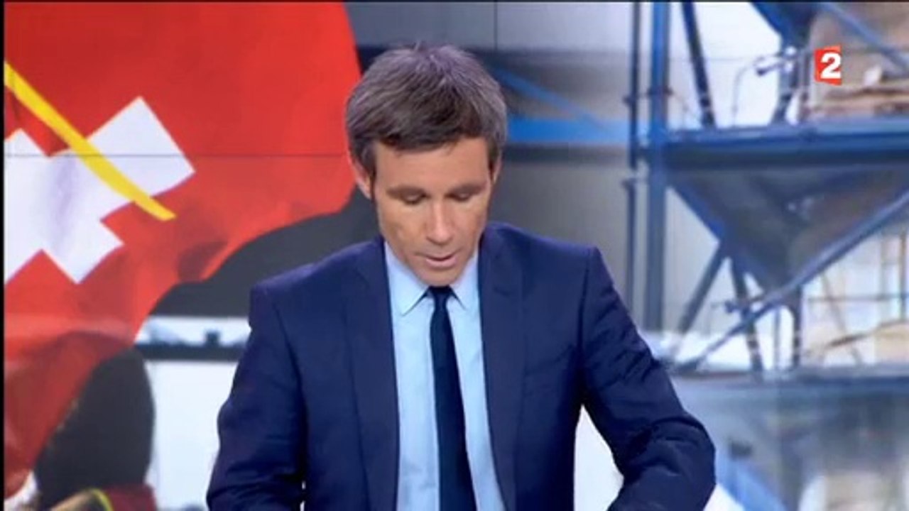 David Pujadas, agacé, ne se rend pas compte que son micro est ouvert