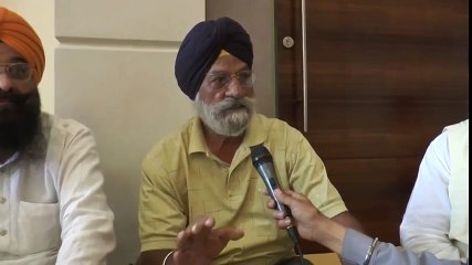 SHAHEED GENERAL SHABEG SINGH JI’S BROTHER__...meets with Dhadrianwale _ S. BEANT SINGH KHIALA