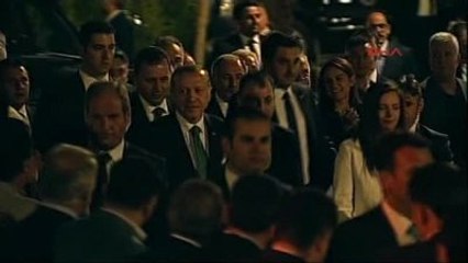 İzmir Cumhurbaşkanı Erdoğan Havalimanında Vatandaşlara Seslendi 1