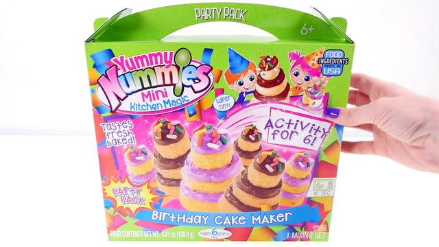 Yummy Nummies Pasteles de Cumpleaños Haciendo Mini Pastelitos con DCTC Videos de Cocina