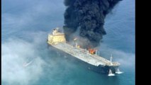 В Каспийском море горит российский танкер Palflot In the Caspian sea is burning Russian tanker