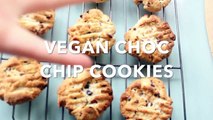 HEALTHY // VEGAN CHOC-CHIP COOKIES