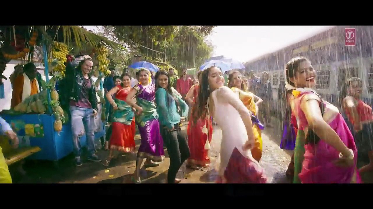 Cham cham Video Song Baghee film