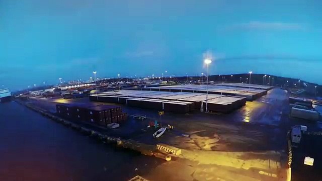 VOLVO VS 750 TONNELLATE DI CARICO: Il camion che nessuno vorrebbe trovarsi di fronte. Ecco perchè...