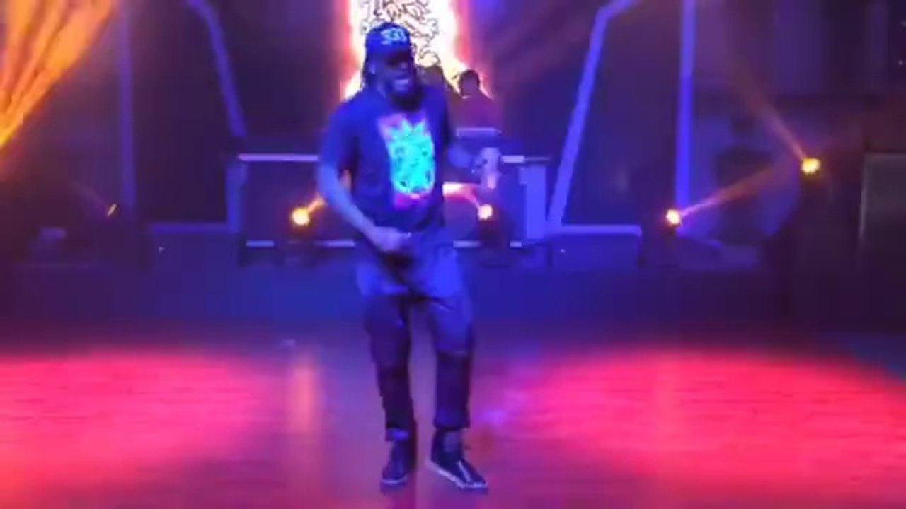 Chris Gayle tribute to Michael Jackson , after loosing game from Sunrise  , win or loose is a part of game